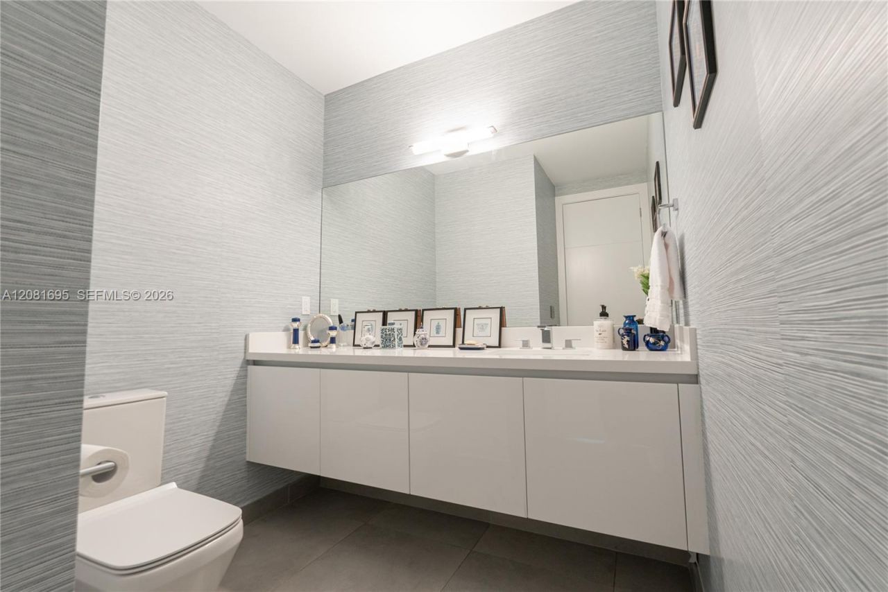 16766 Natures Way, Weston, FL 33326 Photo