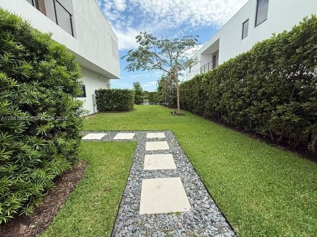 16766 Natures Way, Weston, FL 33326 Photo