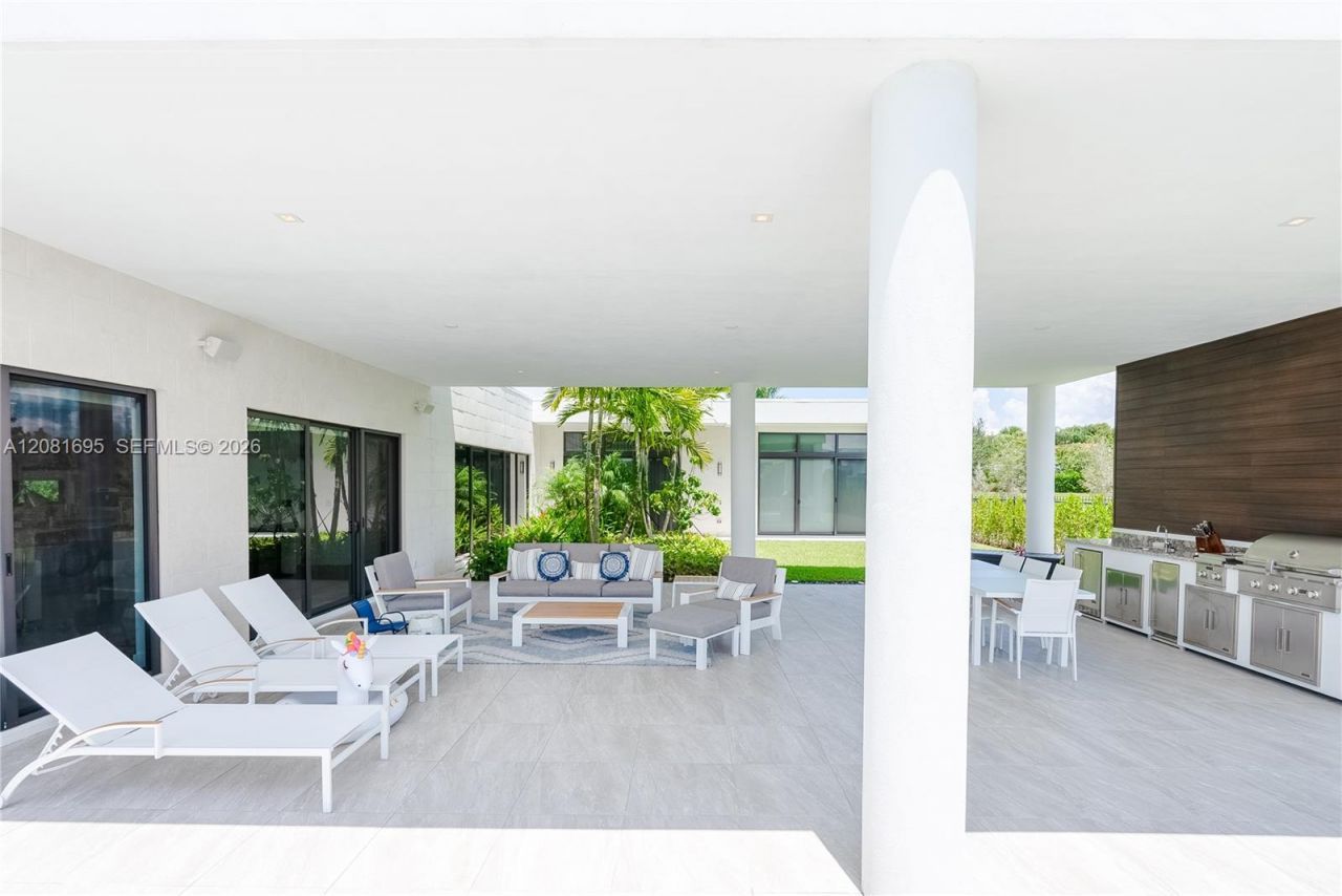 16766 Natures Way, Weston, FL 33326 Photo