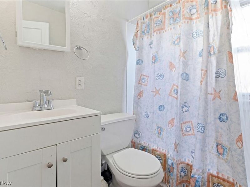 4025 E 144th Street, Cleveland, OH 44128 Photo 20