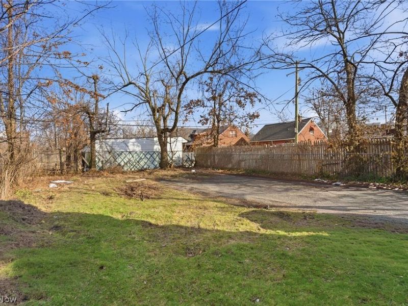4025 E 144th Street, Cleveland, OH 44128 Photo 26