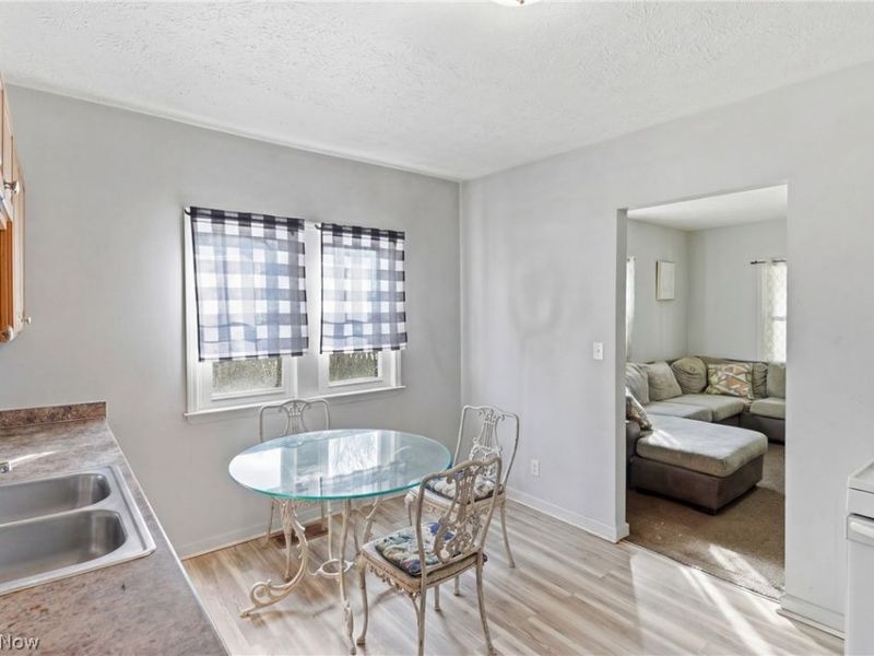 4025 E 144th Street, Cleveland, OH 44128 Photo 6