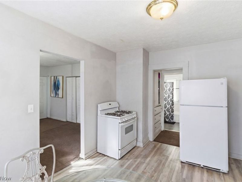 4025 E 144th Street, Cleveland, OH 44128 Photo 7