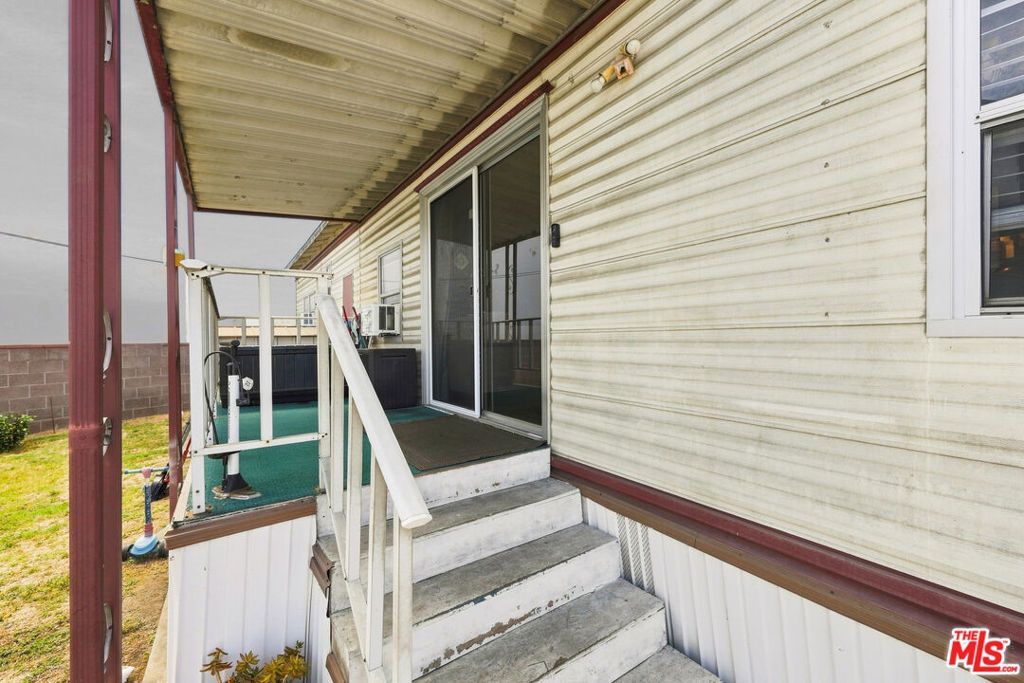 5678 Shull Street, Unit space 14, Bell Gardens, CA 90201 Main Photo