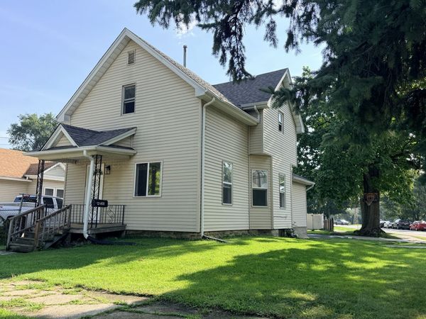 400 Summit Street , Joliet, IL 60435