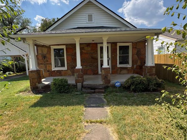 111 S Virginia Avenue, Bartlesville, OK 74003