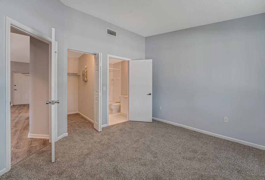 3810 N Jog Road, Unit 204, West Palm Beach, FL 33411 Photo