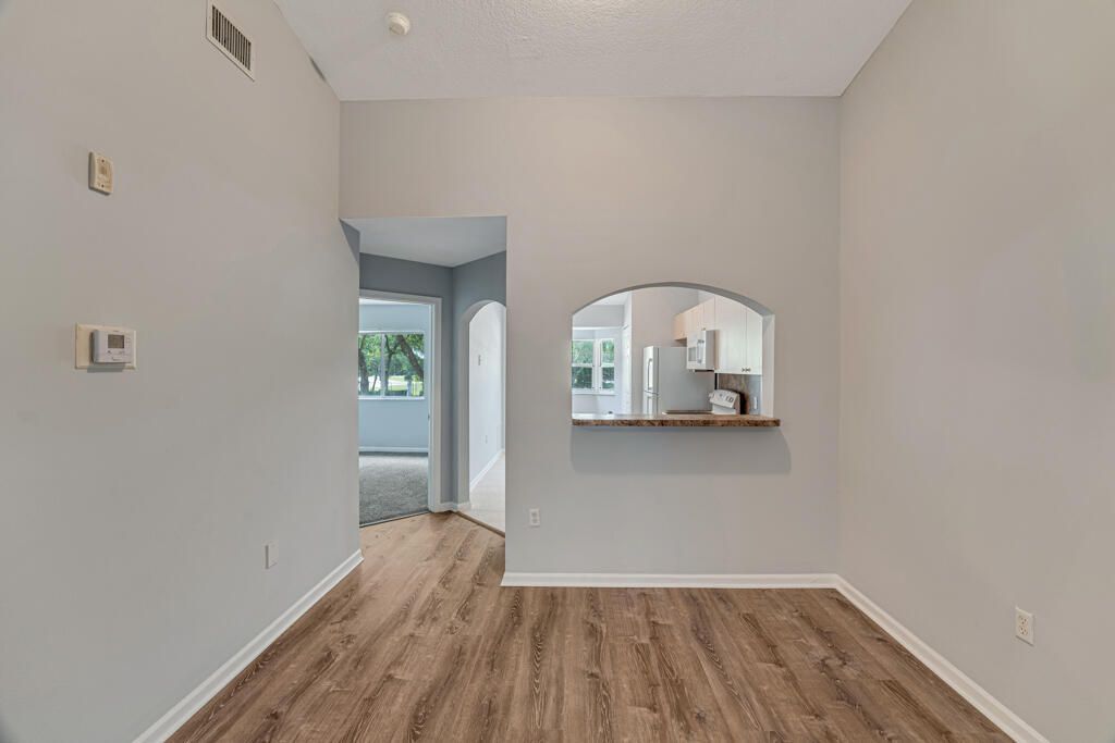 3810 N Jog Road, Unit 204, West Palm Beach, FL 33411 Photo