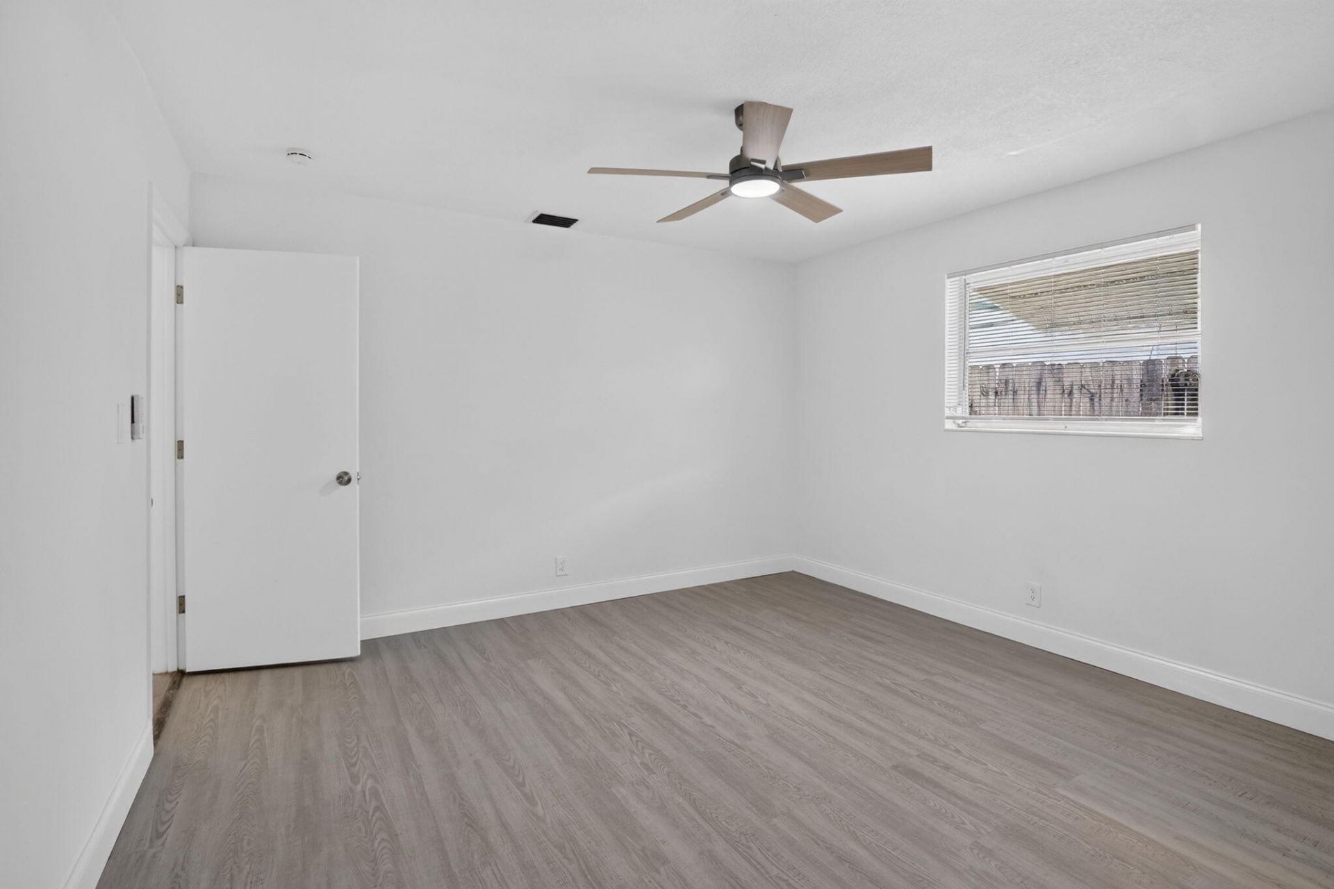 3390 NW 42nd Street, Lauderdale Lakes, FL 33309 Photo