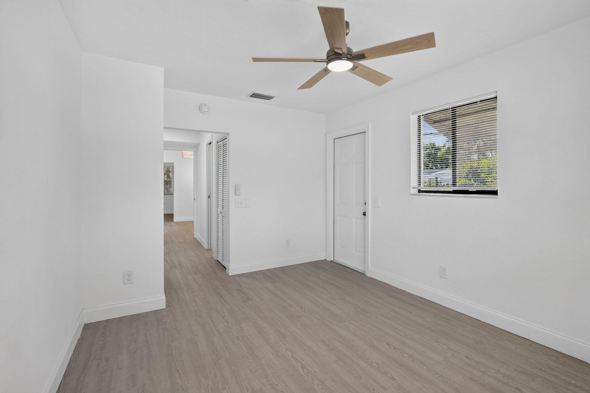 3390 NW 42nd Street, Lauderdale Lakes, FL 33309 Photo