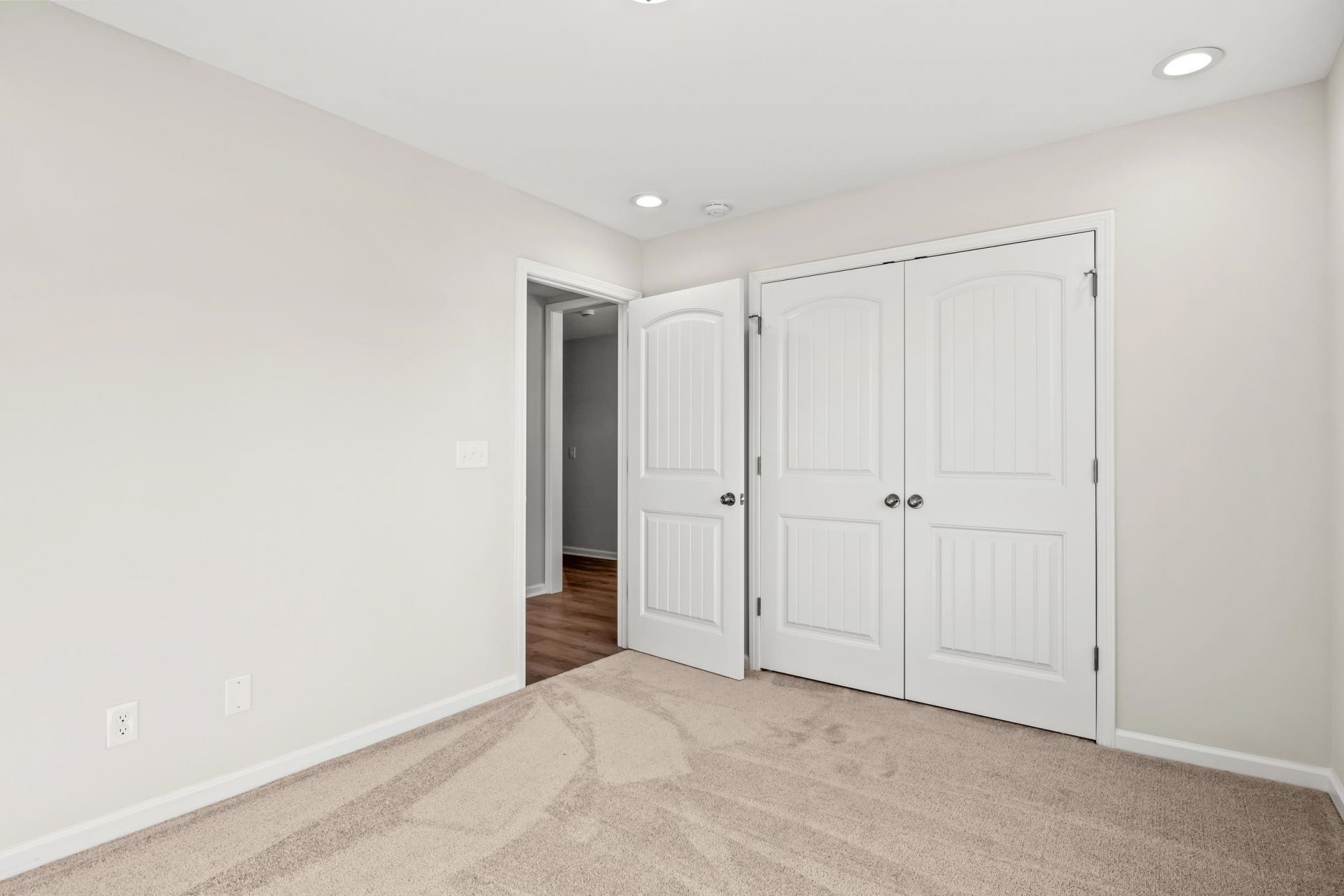 169 Gray Owl Dr. Photo 13
