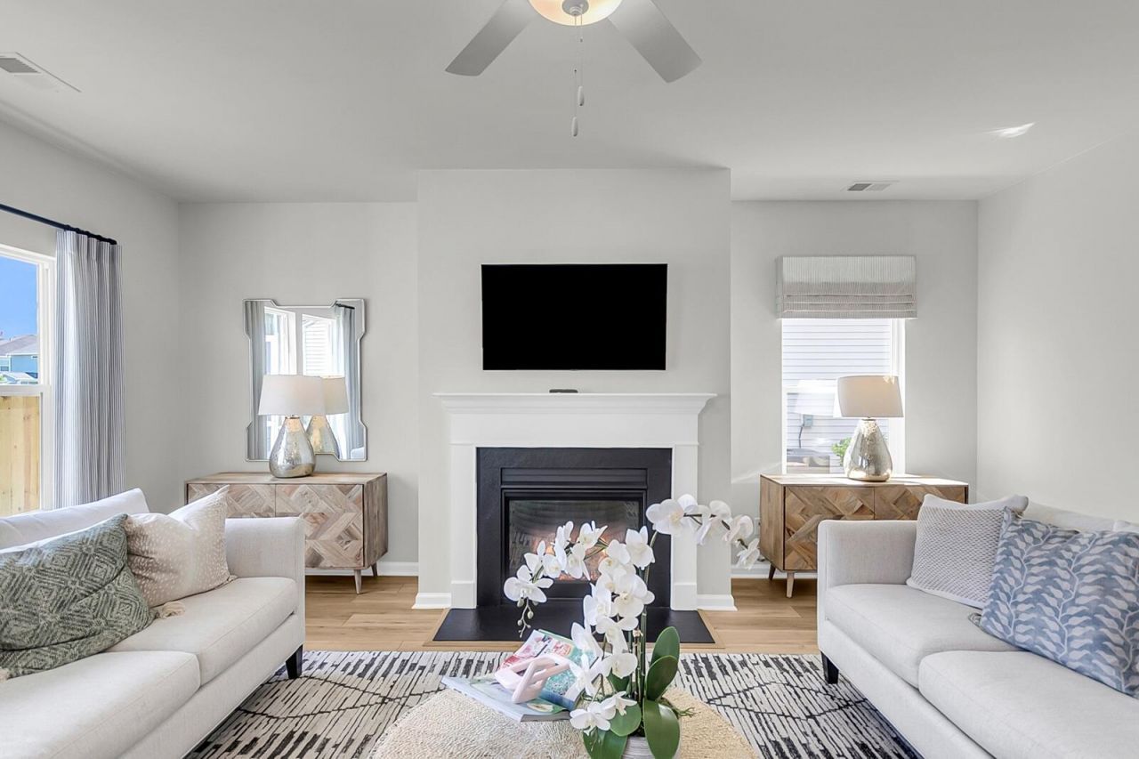 109 Clarabelle Lane Photo 4