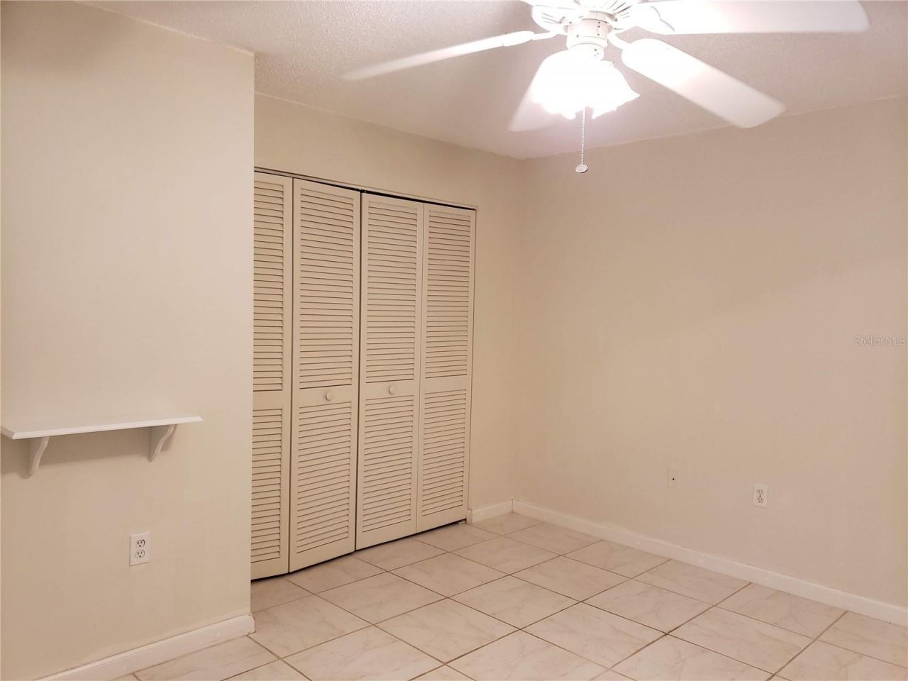 138 Pineneedle Drive , Bradenton, FL 34210 Photo