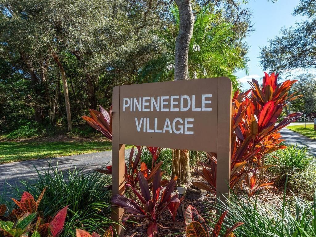 138 Pineneedle Drive , Bradenton, FL 34210 Photo