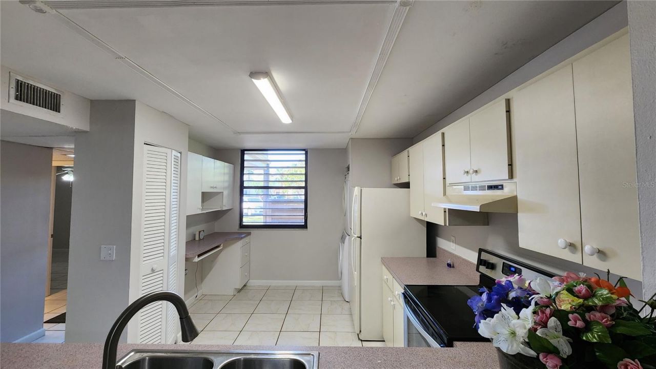 138 Pineneedle Drive , Bradenton, FL 34210 Photo
