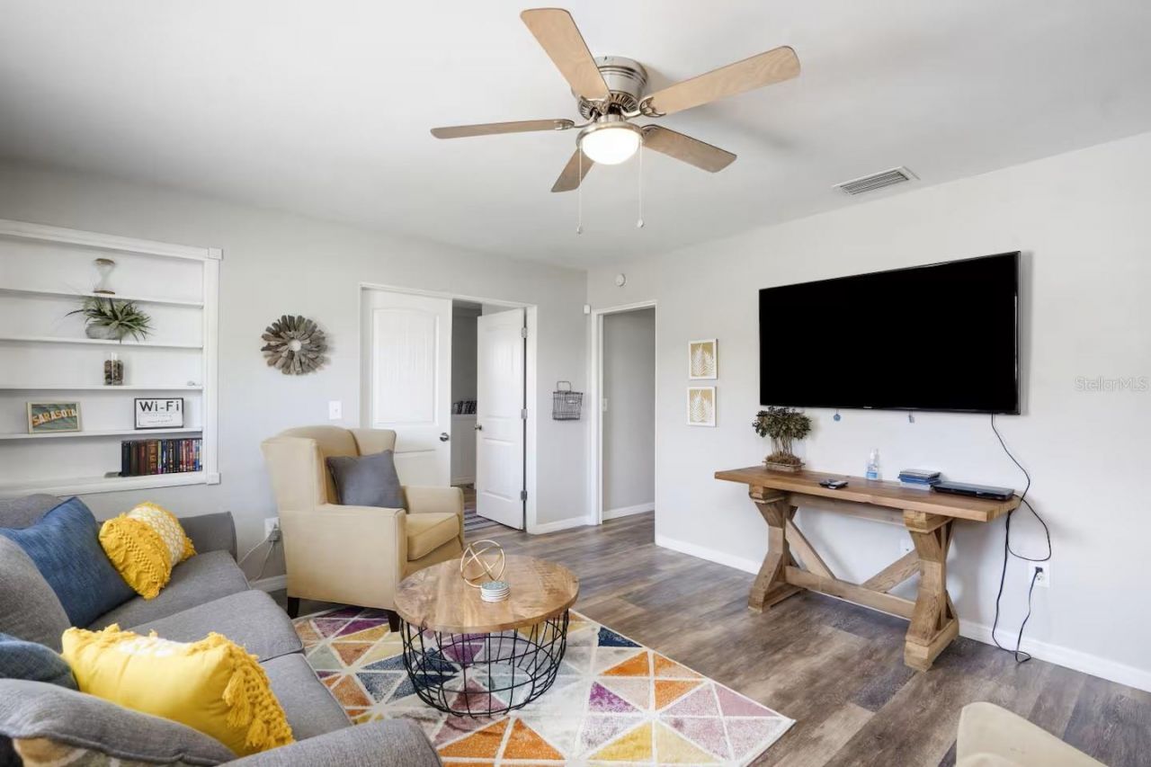 305 Linden Drive , Ellenton, FL 34222 Photo