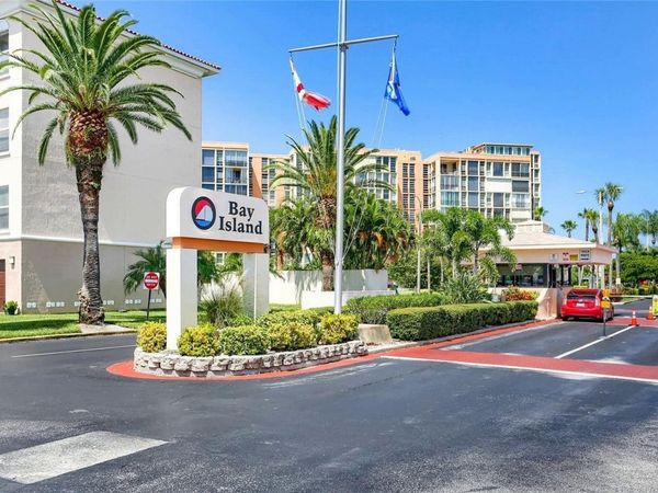 7665 SUN ISLAND DRIVE S, Unit 409, SOUTH PASADENA, FL 33707