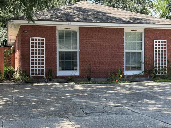 584 Jennifer Jean Dr, Baton Rouge, LA 70808