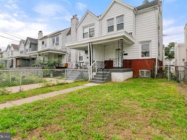 7038 CLOVER LANE, UPPER DARBY, PA 19082