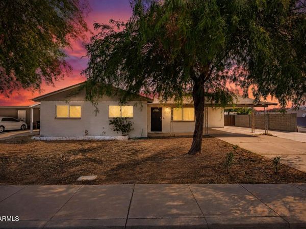 1557 W 2ND Street, Mesa, AZ 85201