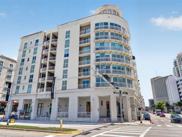 7270 SW 88th St, Unit B403, Miami, FL 33156
