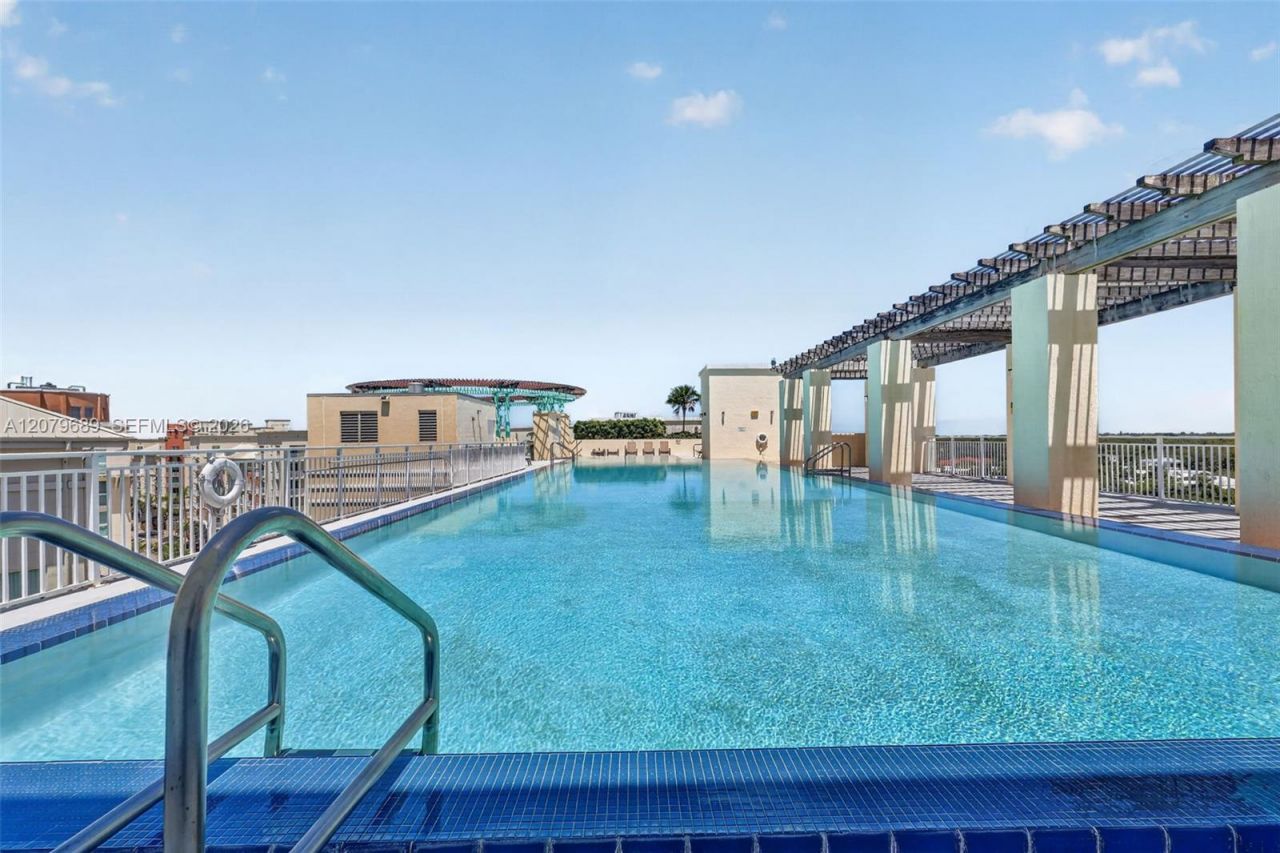 7270 SW 88th St, Unit B403, Miami, FL 33156 Photo