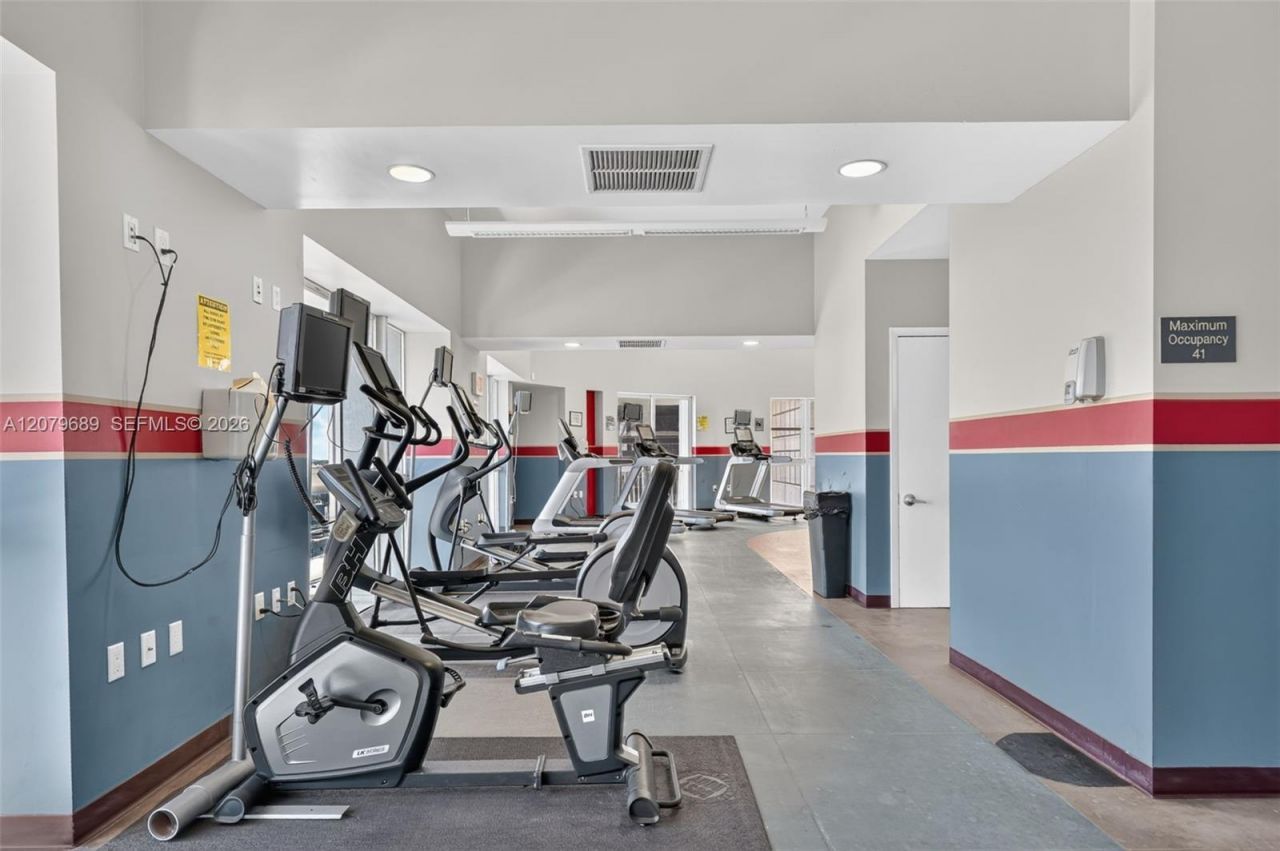 7270 SW 88th St, Unit B403, Miami, FL 33156 Photo