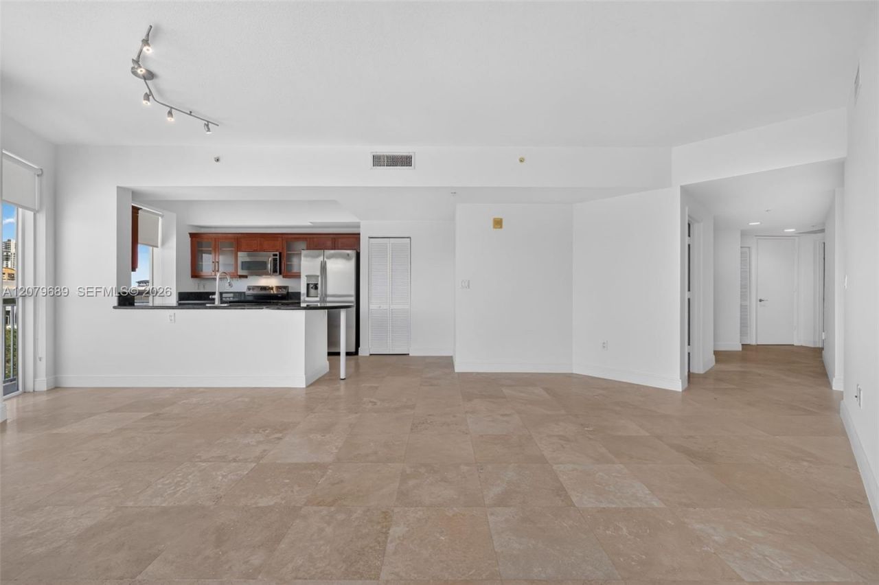 7270 SW 88th St, Unit B403, Miami, FL 33156 Photo