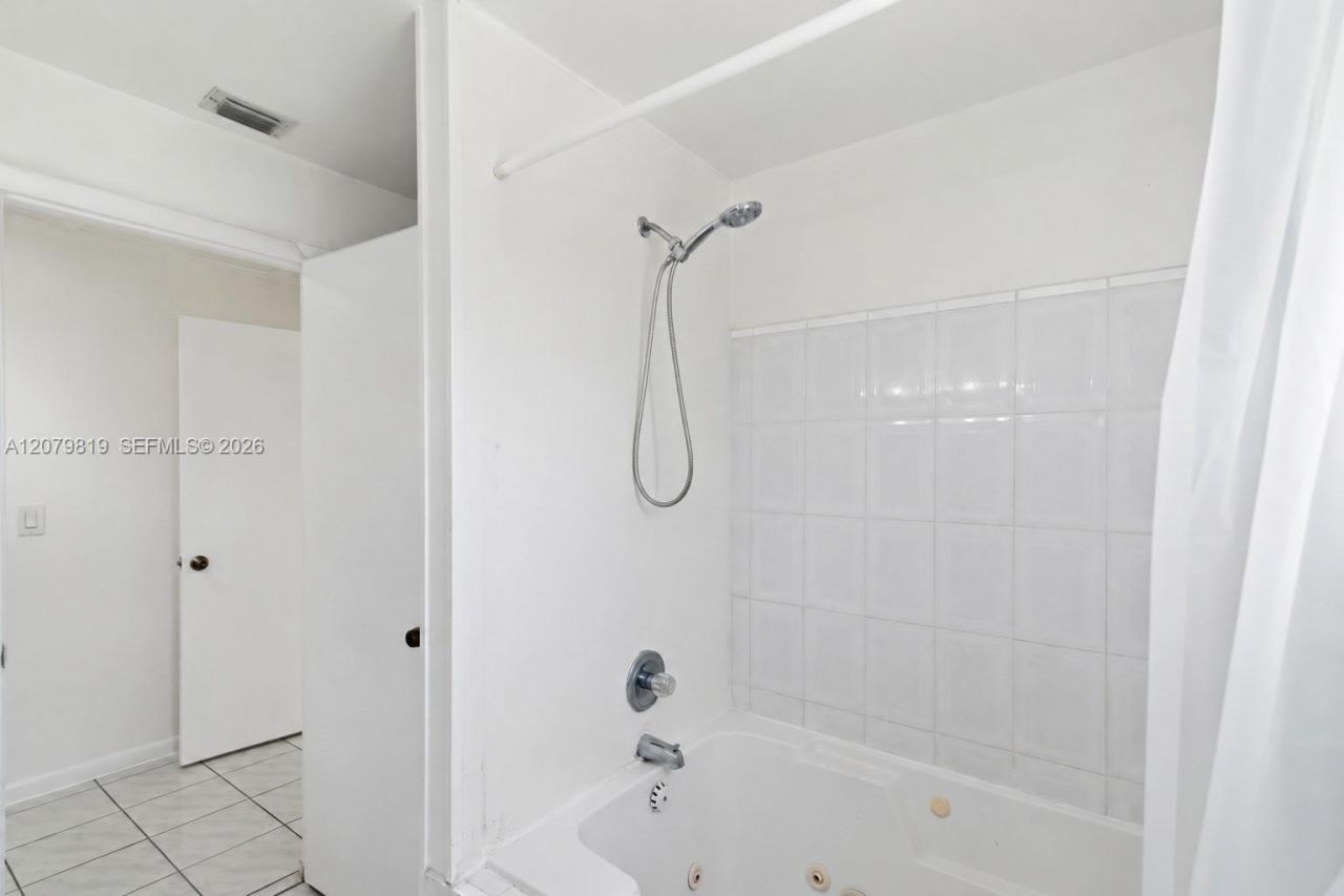 7794 NW 14th Ct , Miami, FL 33147 Photo