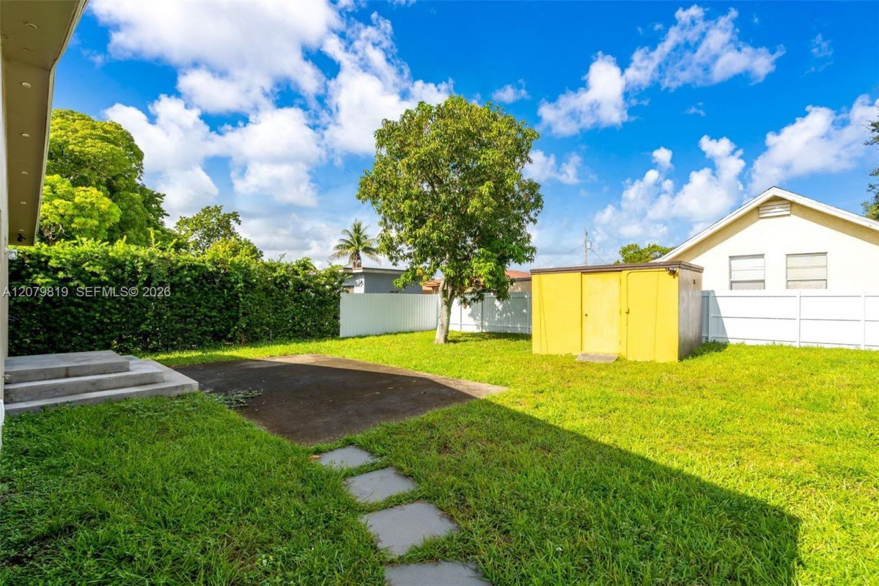 7794 NW 14th Ct , Miami, FL 33147 Photo