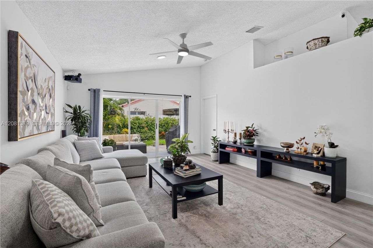 17442 SW 18th St , Miramar, FL 33029 Photo