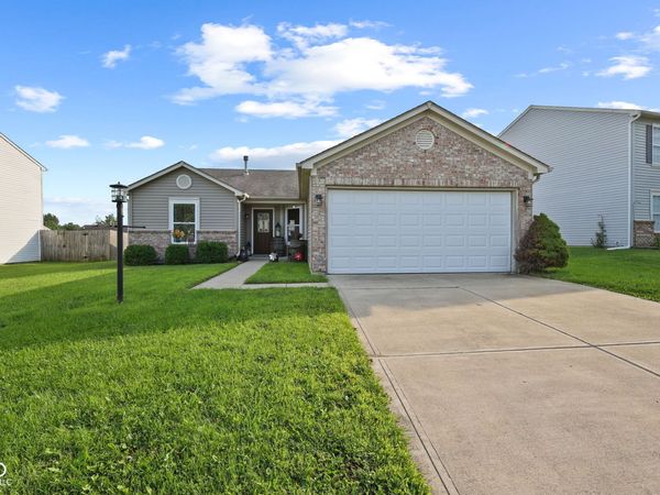207 Creekview Drive , Danville, IN 46122