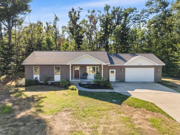 5568 Blackfoot Court, Gaylord, MI 49735