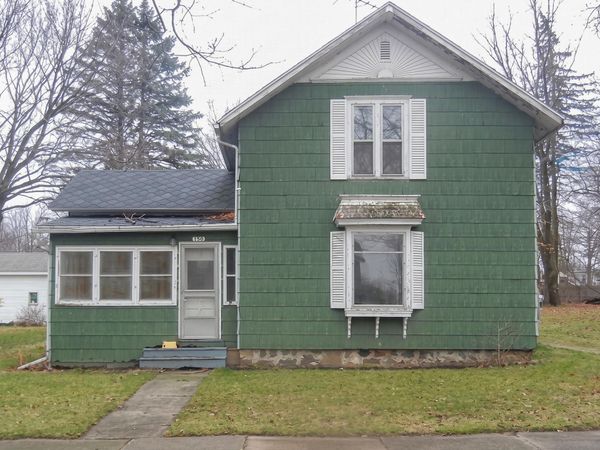 150 N Kingsbury Avenue, Athens, MI 49011