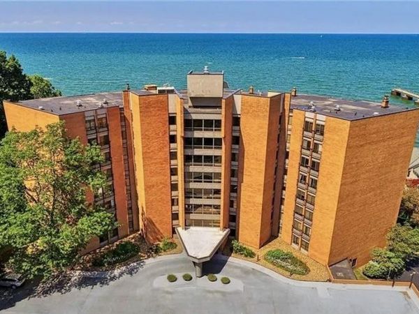 22500 Lake Road , Unit 406, Rocky River, OH 44116
