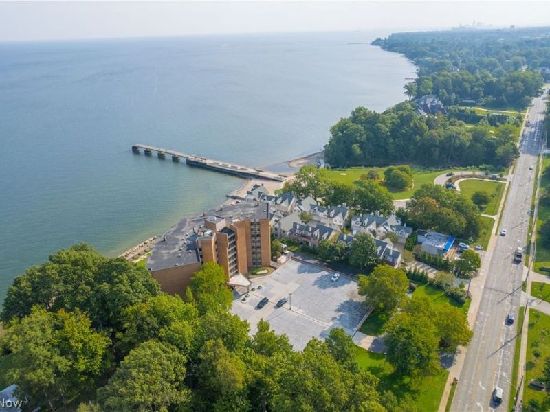 22500 Lake Road, Unit 406, Rocky River, OH 44116 Photo 37