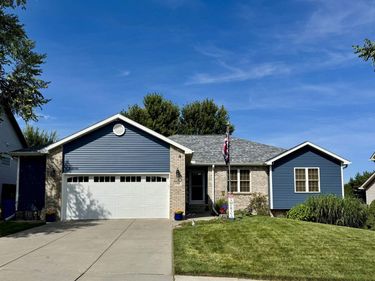 7701 S 41st Street, Lincoln, NE 68516