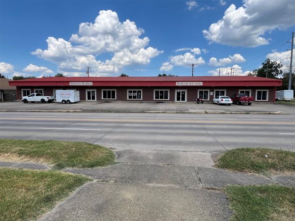 815 E Wyandotte , McAlester, OK 74501