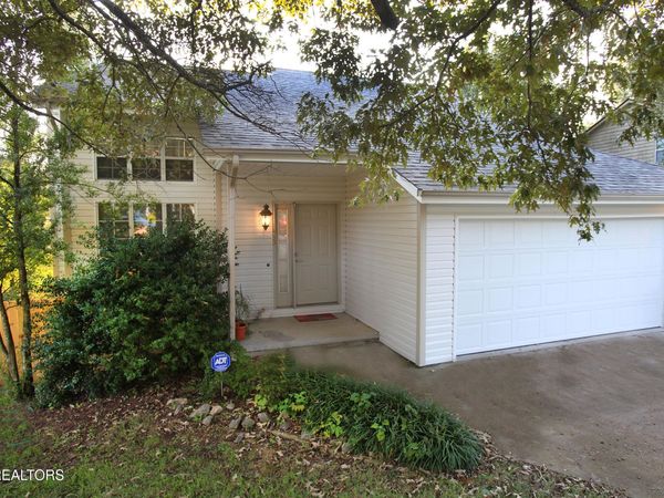 1433 Overton Lane, Knoxville, TN 37923