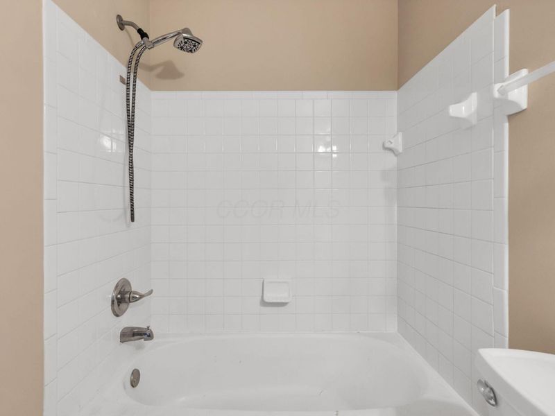 718 Tricolor Drive, Reynoldsburg, OH 43068 Photo 27