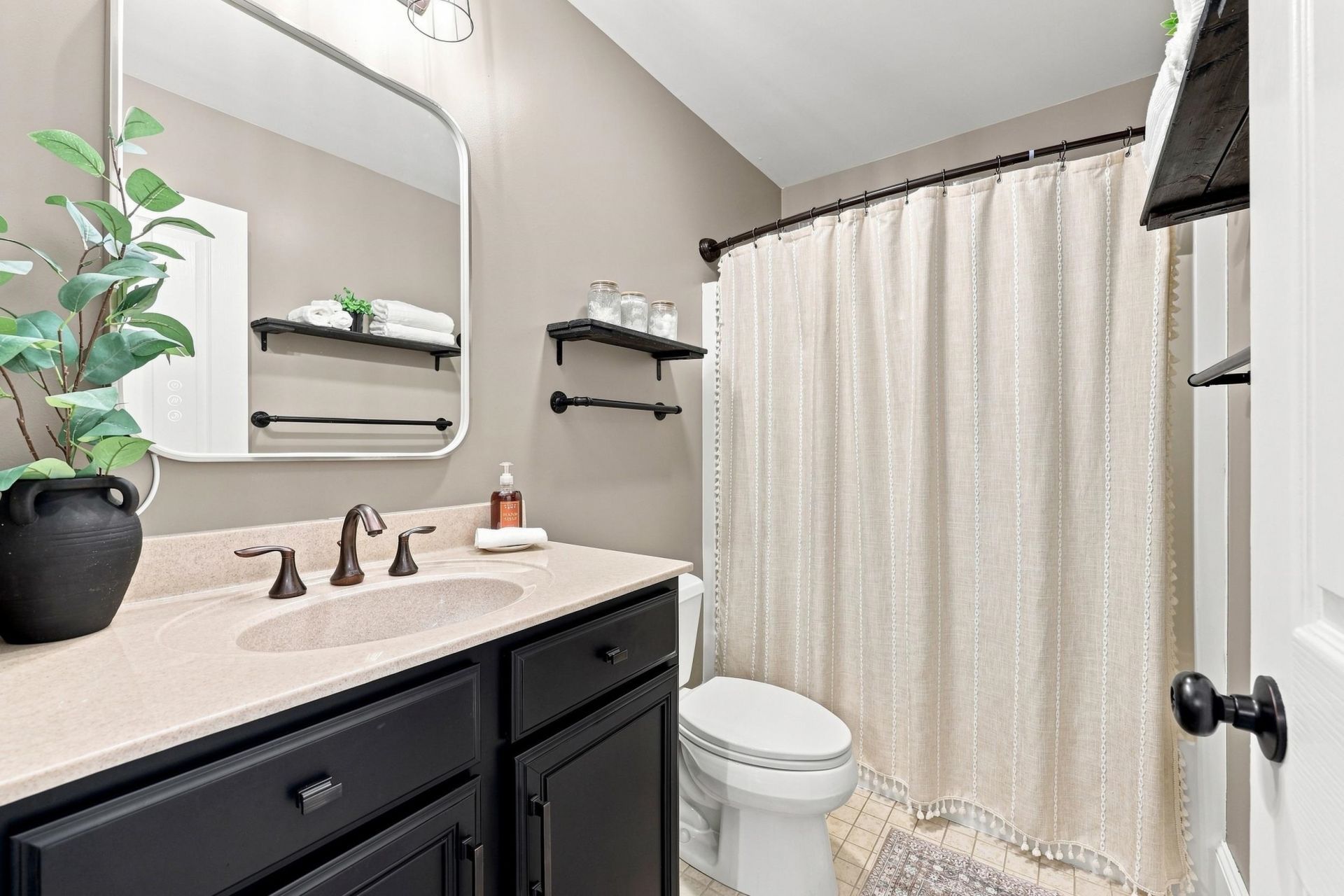1005 Ocean Pines Ct. Photo 33
