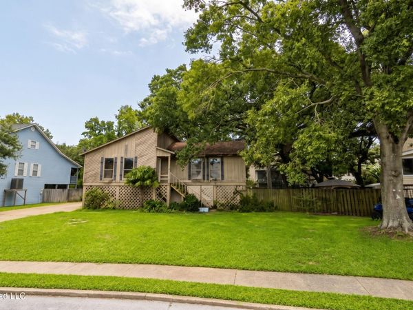 4304 Shadow Wood Circle, Pascagoula, MS 39581
