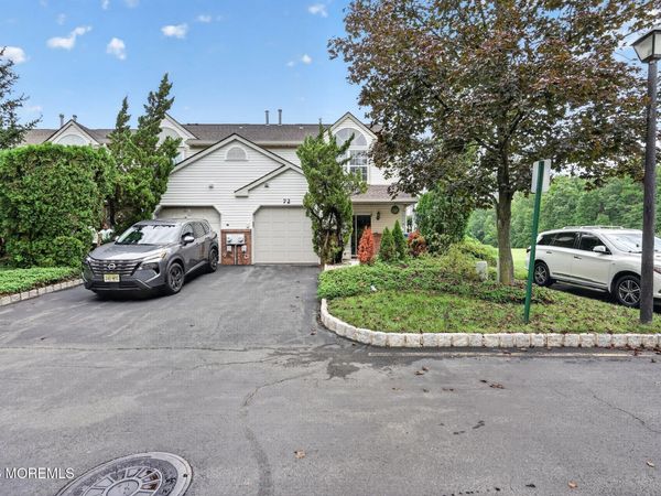 72 Sassafras Court, North Brunswick, NJ 08902