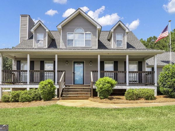 55 Ewing Drive, Social Circle, GA 30025