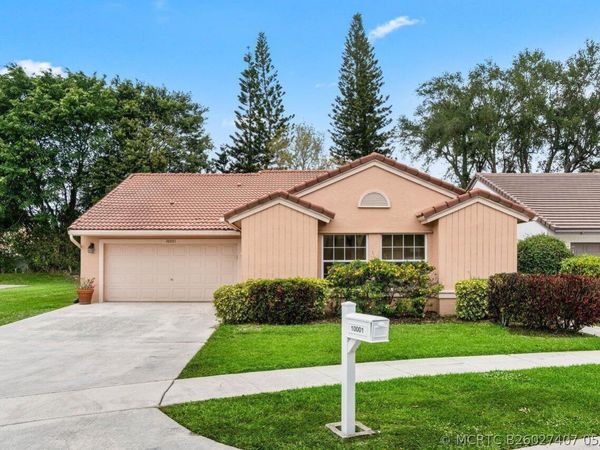 10001 Country Brook Road , Boca Raton, FL 33428