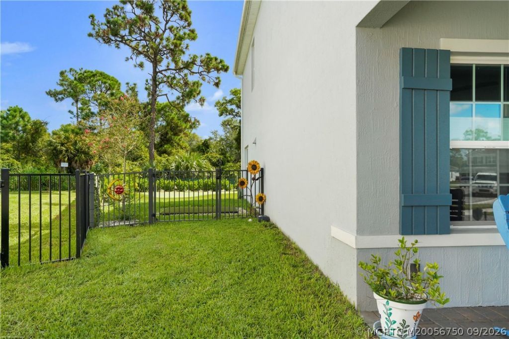 194 SW Pomeroy Street, Stuart, FL 34997 Photo
