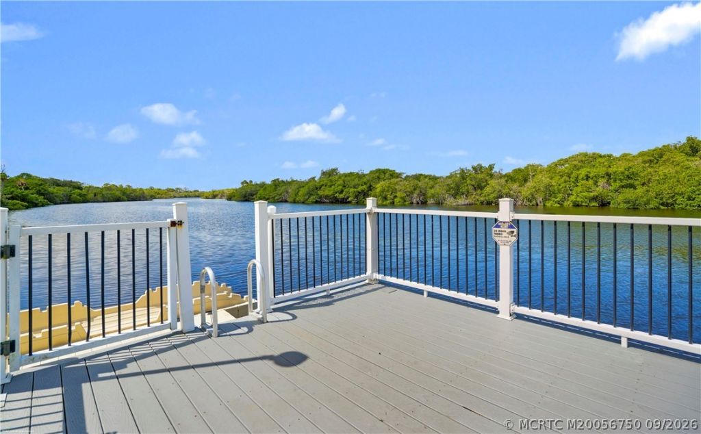 194 SW Pomeroy Street, Stuart, FL 34997 Photo