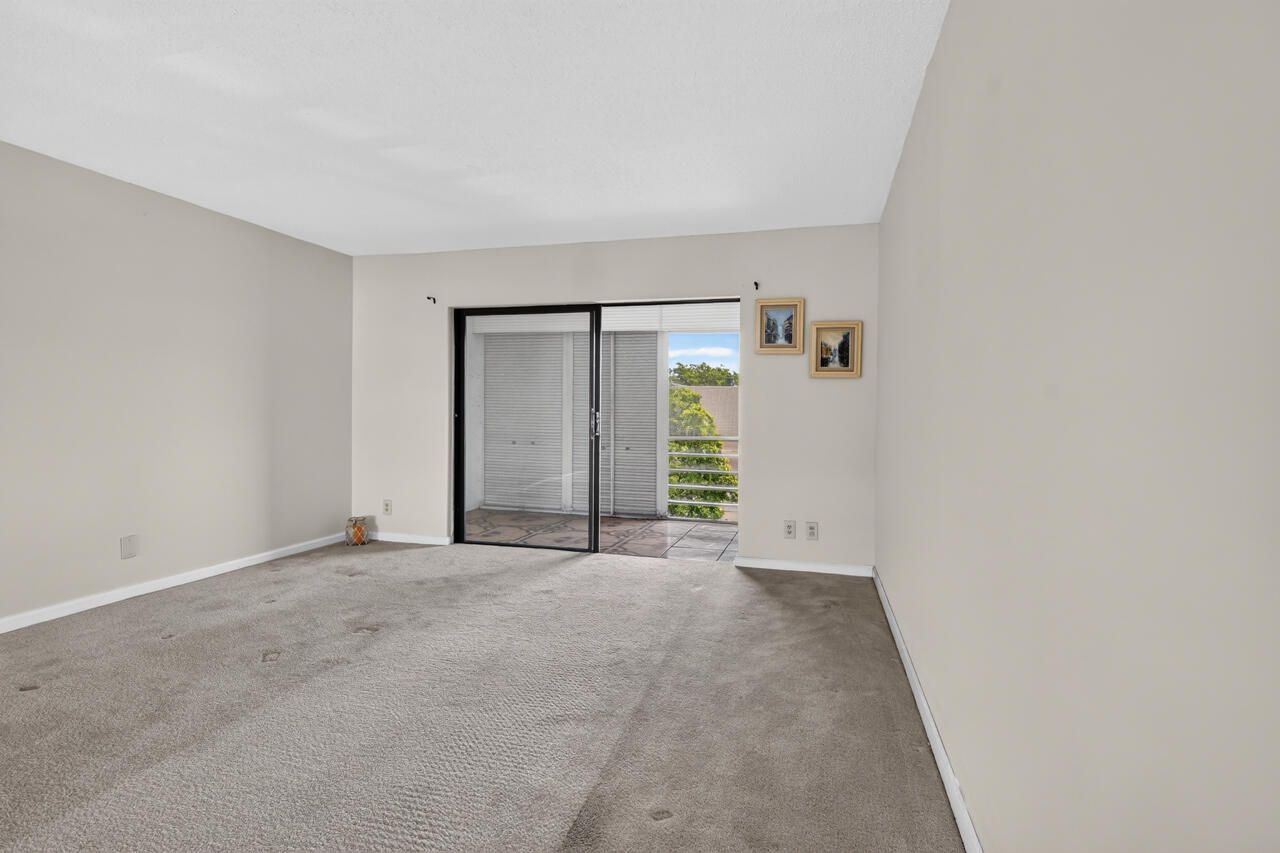 4140 NW 44th Avenue, Unit 411, Lauderdale Lakes, FL 33319 Photo