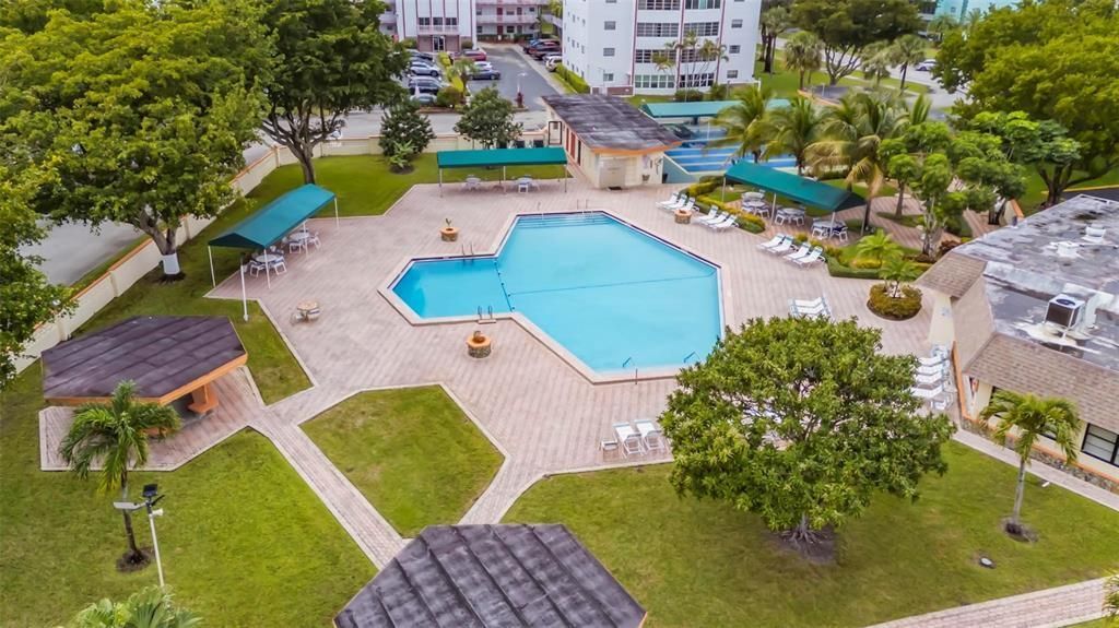 4140 NW 44th Avenue, Unit 411, Lauderdale Lakes, FL 33319 Photo