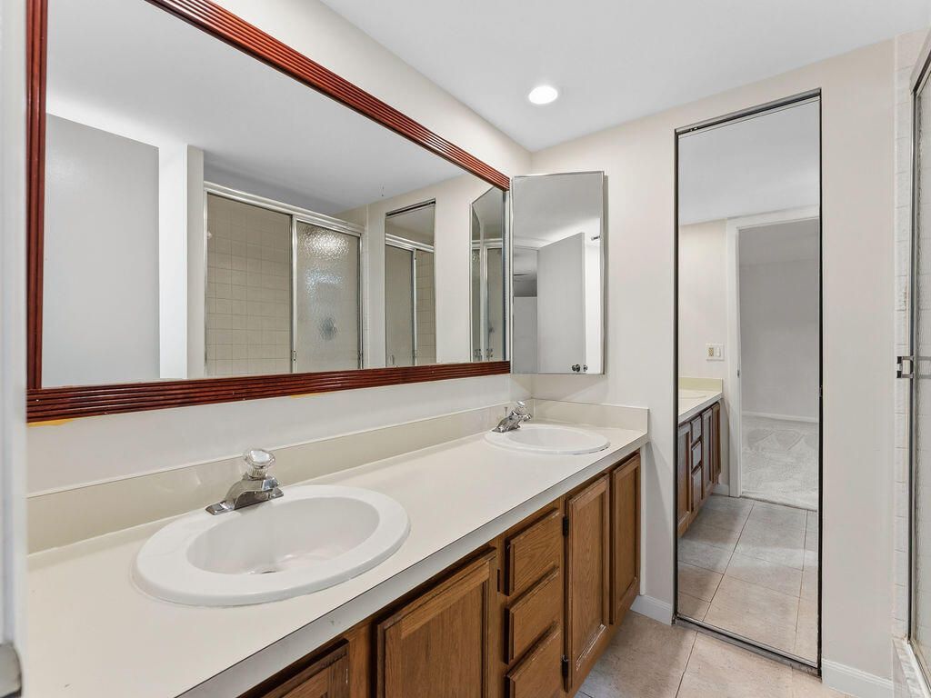 6431 SE Windsong Lane, Unit 117, Stuart, FL 34997 Photo